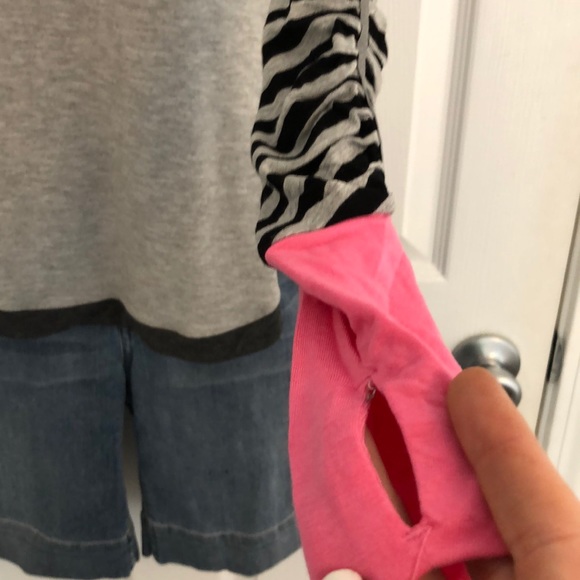 🖐 Mondetta Workout Top with Hi-Low Hem - Picture 7 of 7